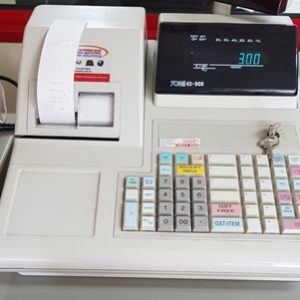 Towa EX300 CASH REGISTER (NOT NEW)